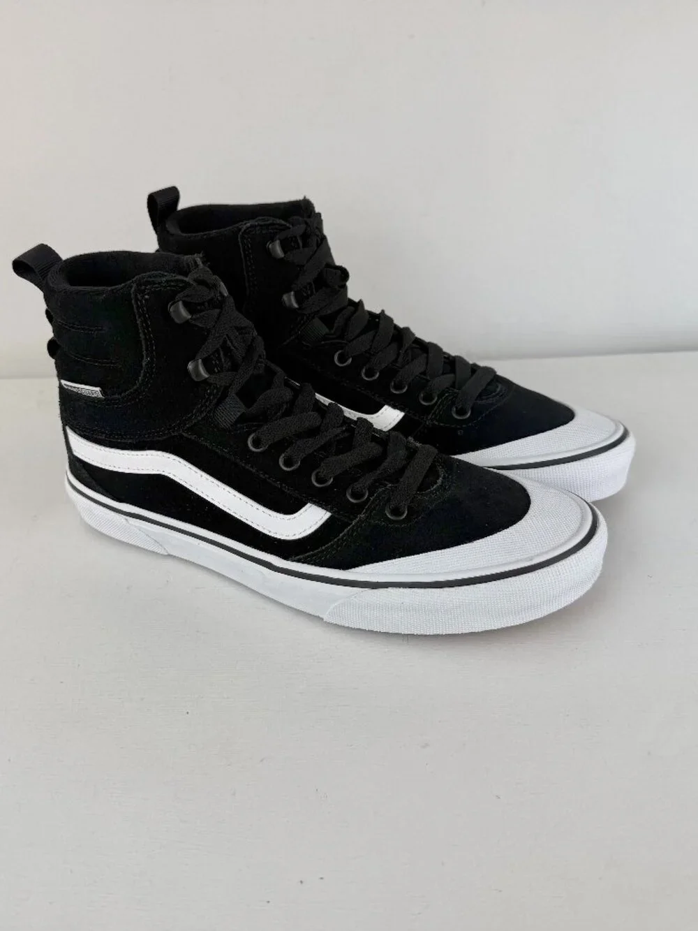 Women's 9.5 - Vans Ashwood Hi Vansguard Suede - Water-Resistant High Top Sneaker